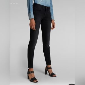 Women's skinny jeans